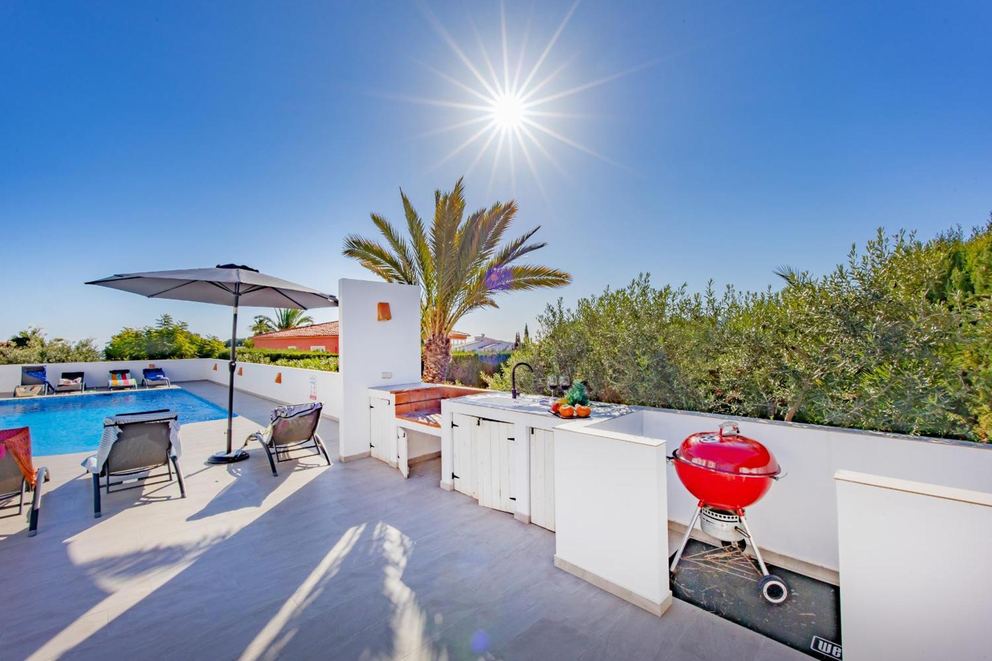 Villa Altamira - Plusholidays Кальпе Екстер'єр фото