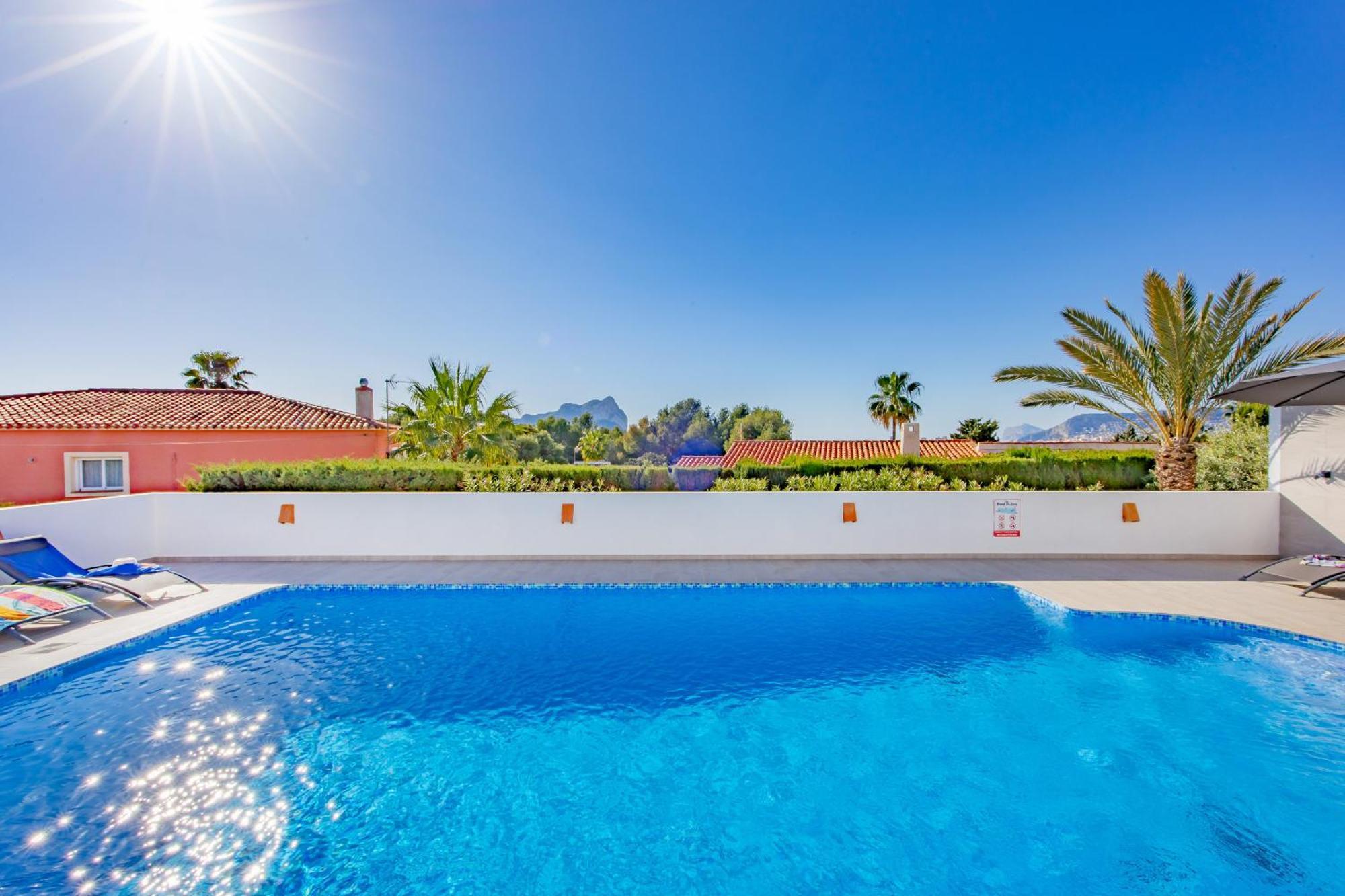 Villa Altamira - Plusholidays Кальпе Екстер'єр фото