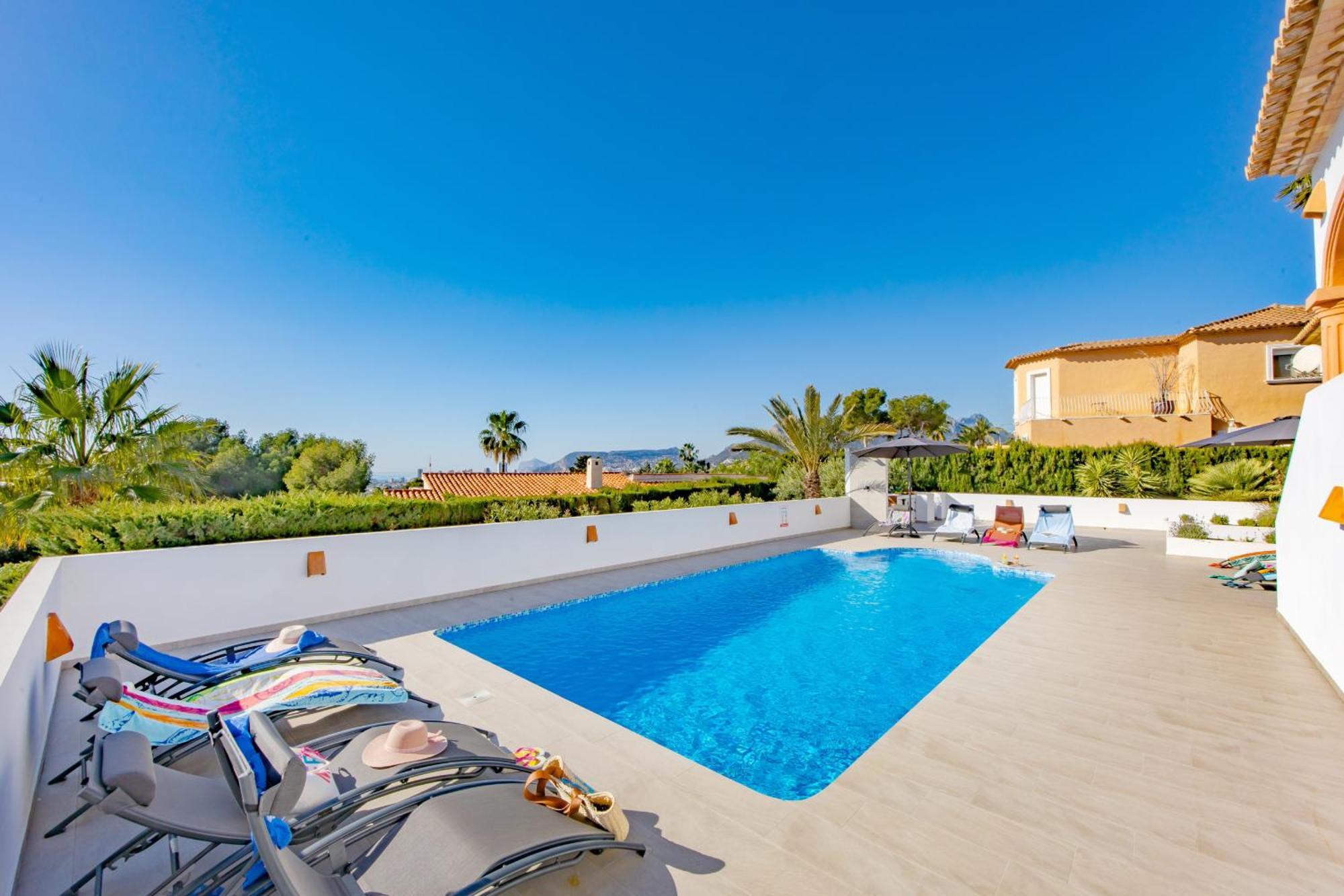 Villa Altamira - Plusholidays Кальпе Екстер'єр фото