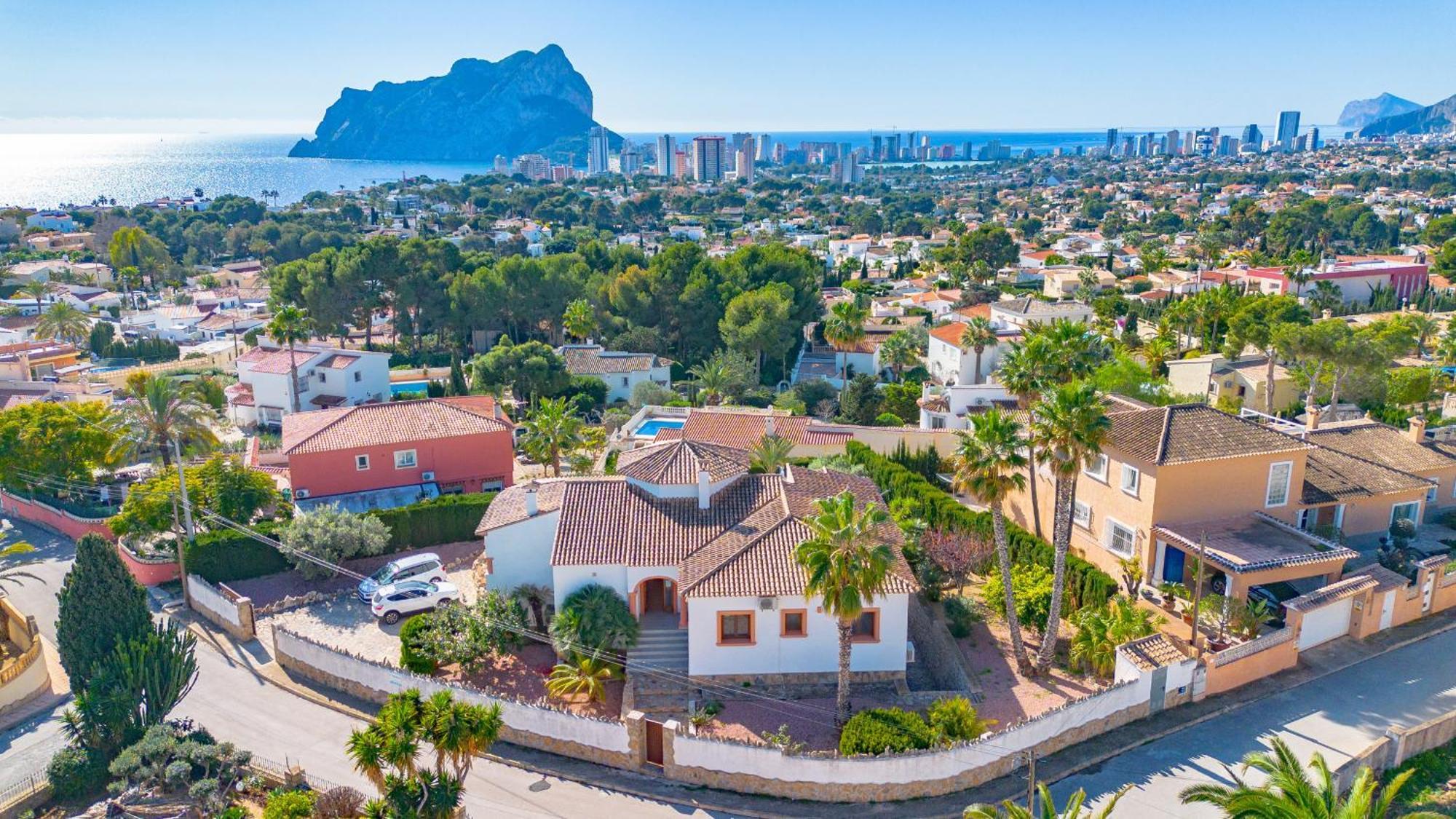 Villa Altamira - Plusholidays Кальпе Екстер'єр фото