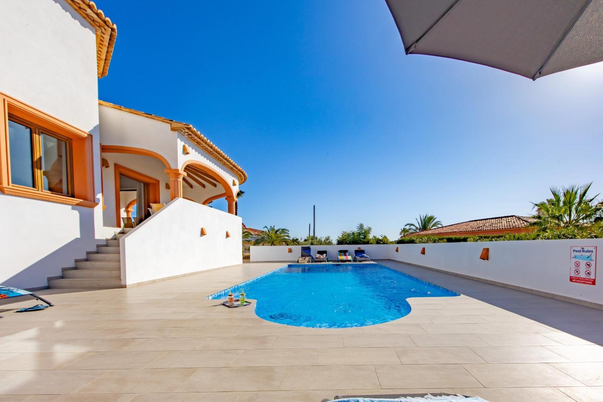 Villa Altamira - Plusholidays Кальпе Екстер'єр фото